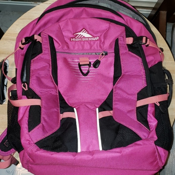 High Sierra Handbags - High Sierra Backpack